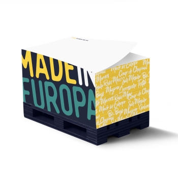 Bloc cube sur palette